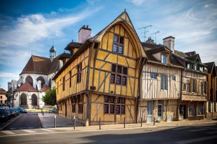 Au 24 Villa Villiers-Louis Kültér fotó