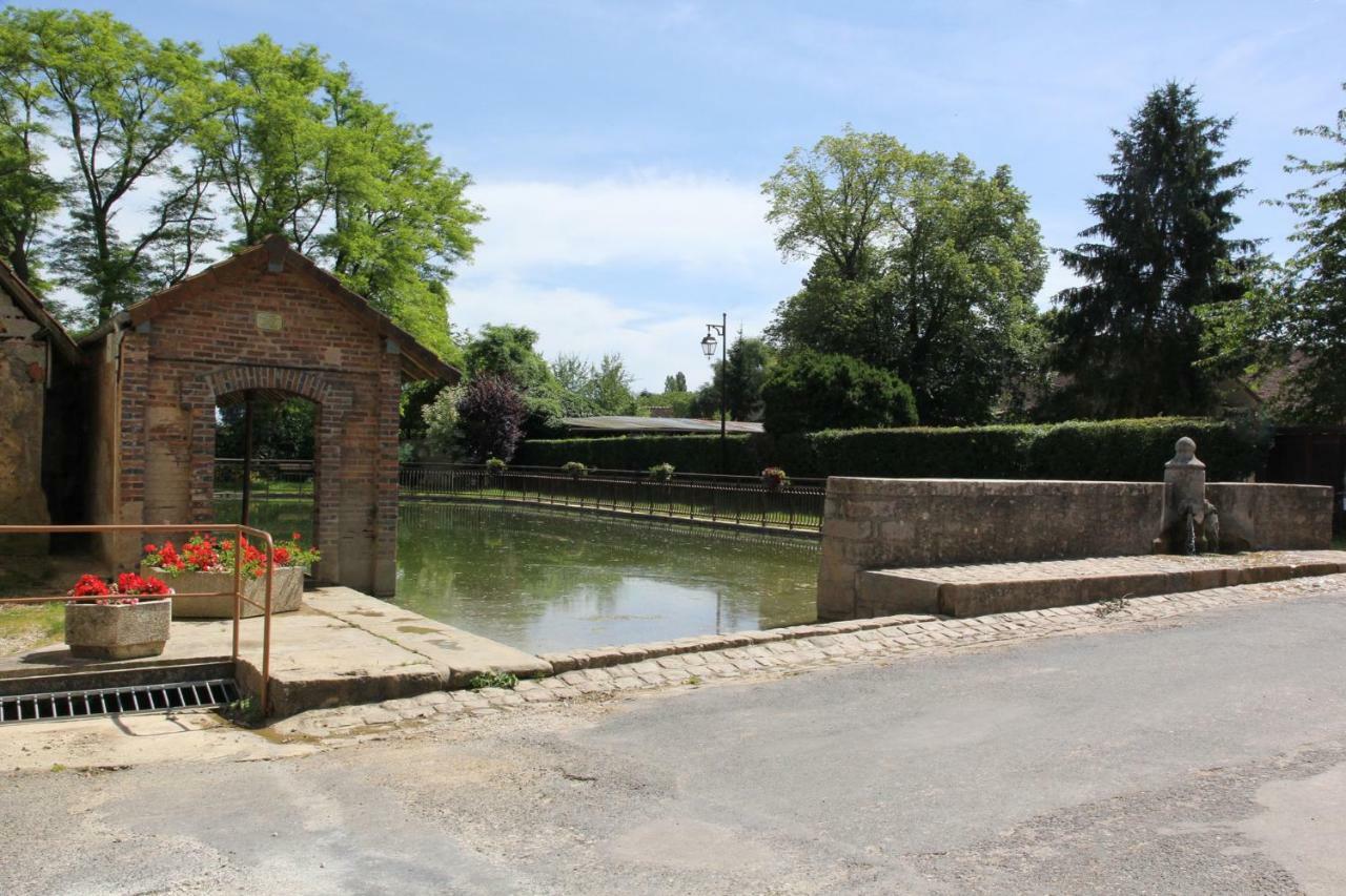 Au 24 Villa Villiers-Louis Kültér fotó