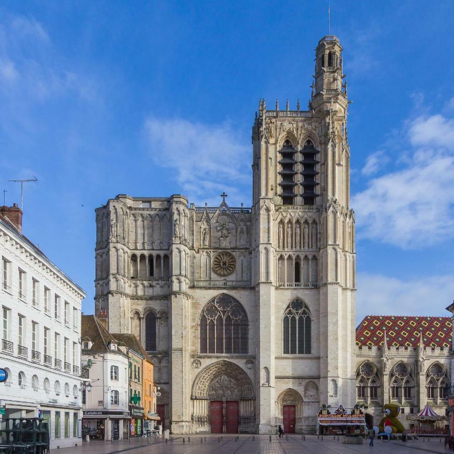 Au 24 Villa Villiers-Louis Kültér fotó